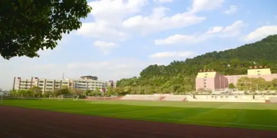 <b>巴中市技工學(xué)校</b>