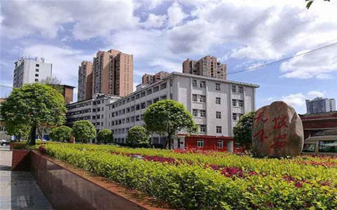 瀘州財經學校有哪些專業?市場營銷專業好學嗎