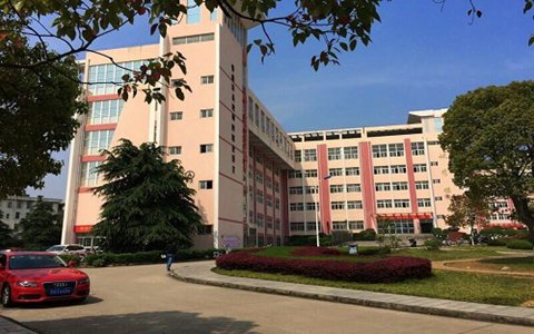 廣安第一職業(yè)技術(shù)學(xué)校一般有哪些專業(yè)?服裝設(shè)計與工藝專業(yè)怎么樣